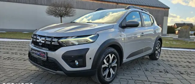 DACIA Sandero Stepway 1.0 TCe Essential