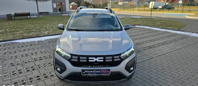 DACIA Sandero Stepway 1.0 TCe Essential