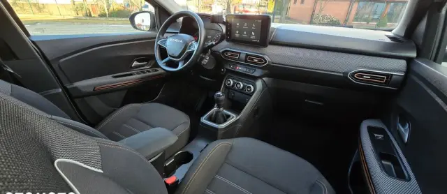 DACIA Sandero Stepway 1.0 TCe Essential