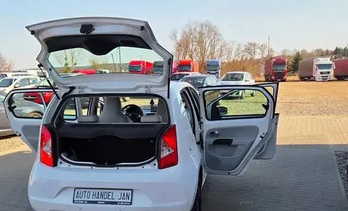SEAT Mii 