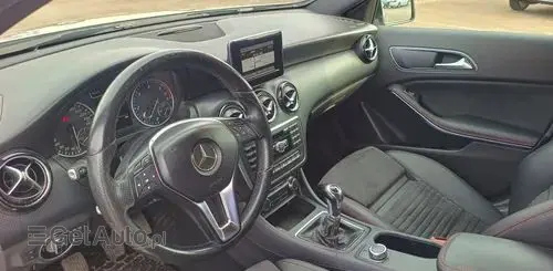 MERCEDES-BENZ Klasa A 