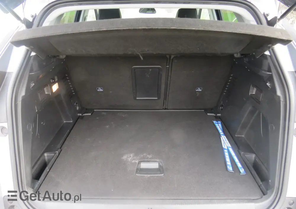 PEUGEOT 3008 BlueHDi 130 Stop & Start Active