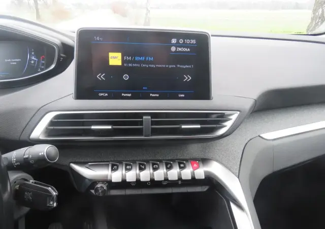 PEUGEOT 3008 BlueHDi 130 Stop & Start Active