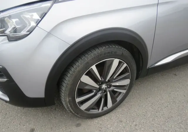 PEUGEOT 3008 BlueHDi 130 Stop & Start Active