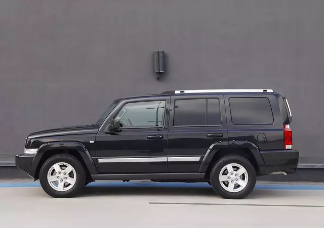 JEEP Commander 3.0 CRD Limited