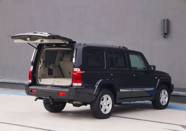 JEEP Commander 3.0 CRD Limited