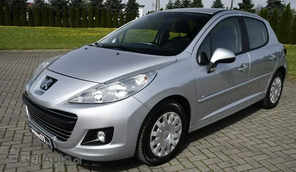 PEUGEOT 207 
