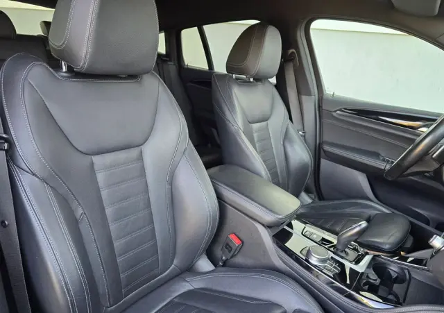 BMW X4 XDrive30i M Sport sport