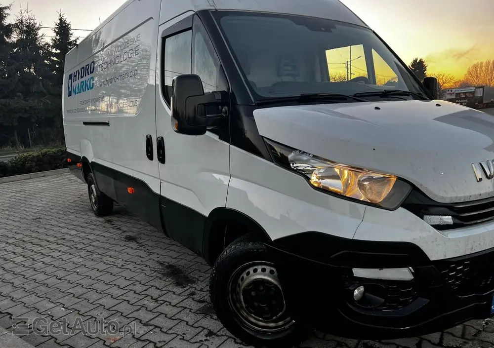 IVECO DAILY 