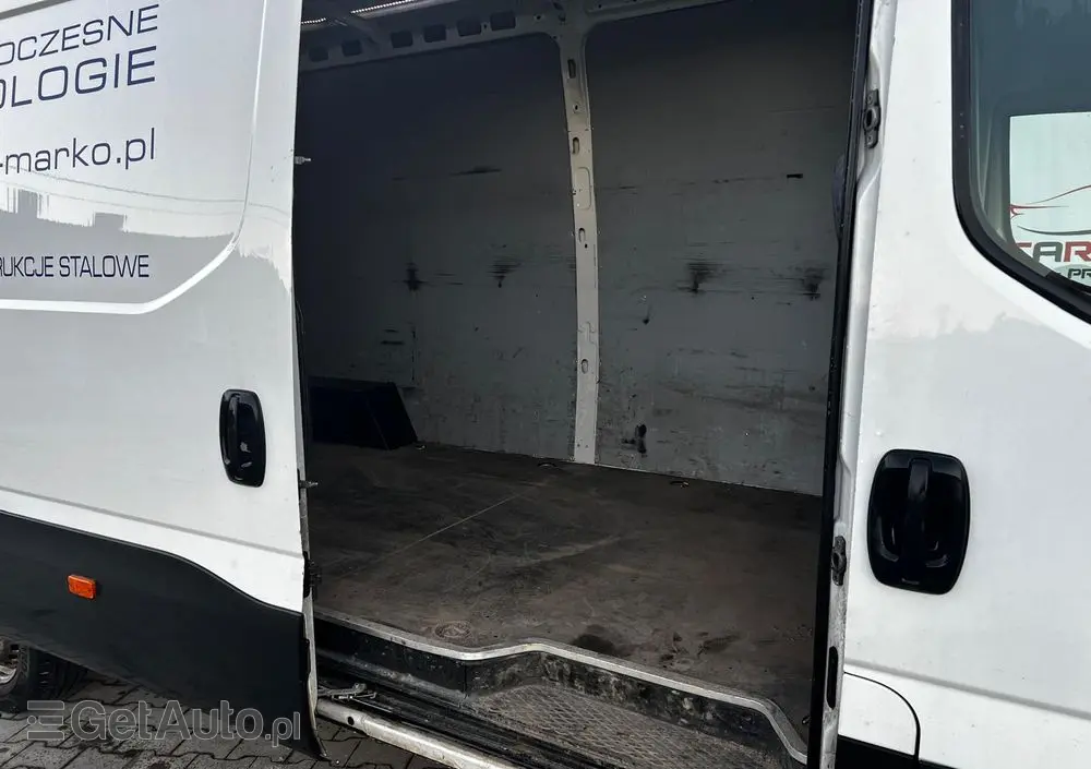 IVECO DAILY 