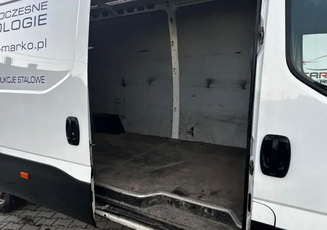 IVECO DAILY 