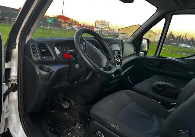 IVECO DAILY 