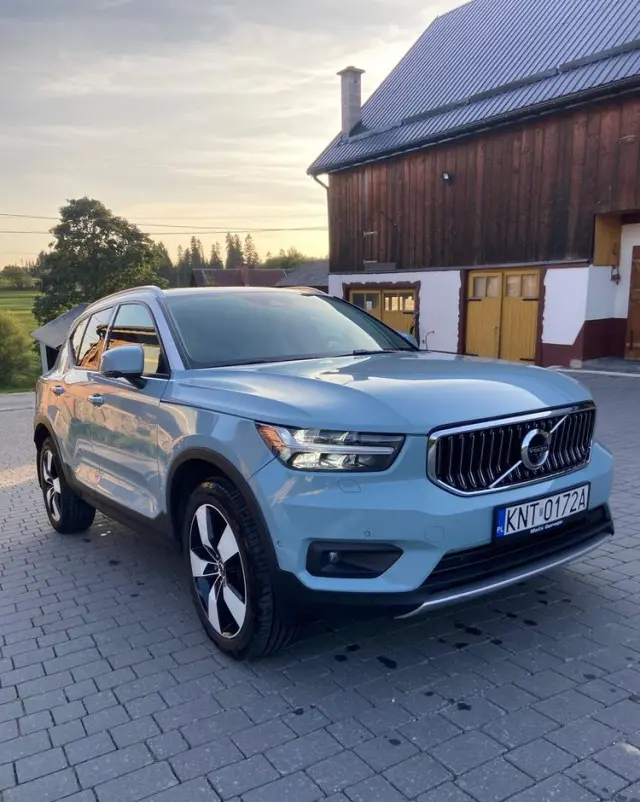 VOLVO XC 40 B5 B AWD Ultimate Bright