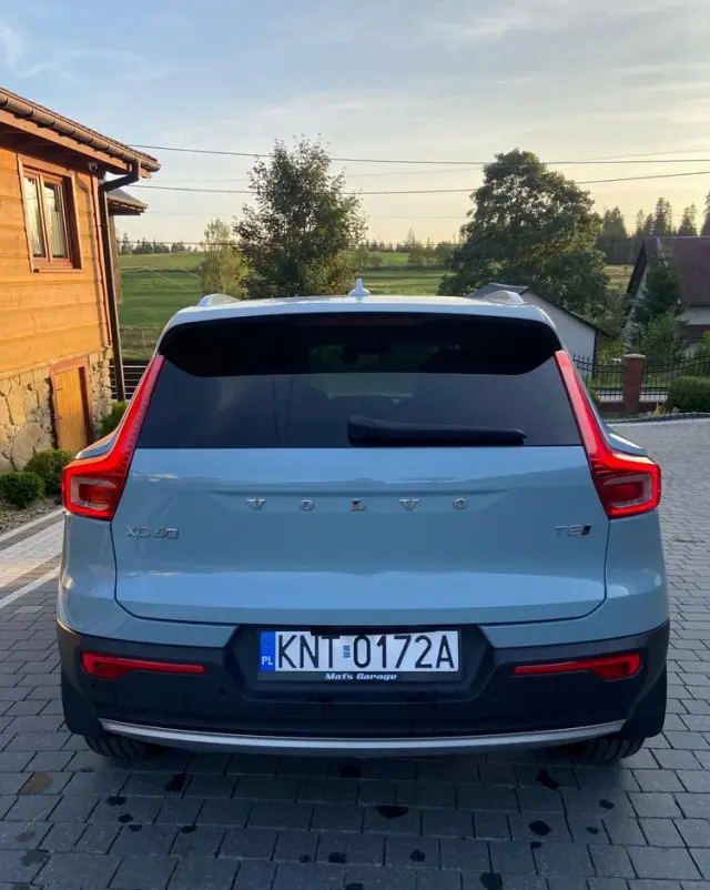 VOLVO XC 40 B5 B AWD Ultimate Bright