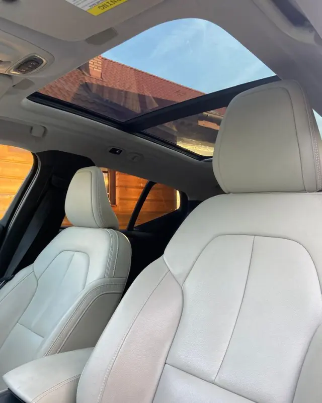 VOLVO XC 40 B5 B AWD Ultimate Bright