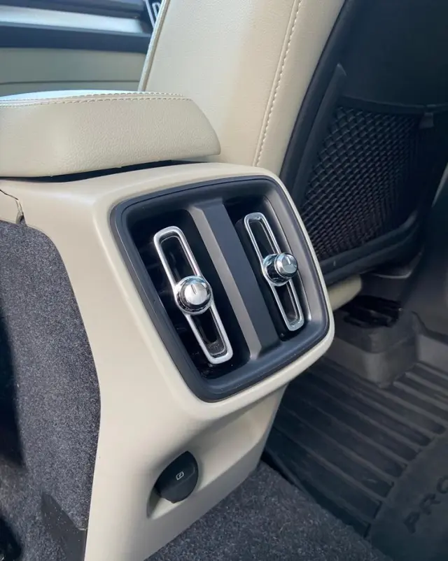 VOLVO XC 40 B5 B AWD Ultimate Bright