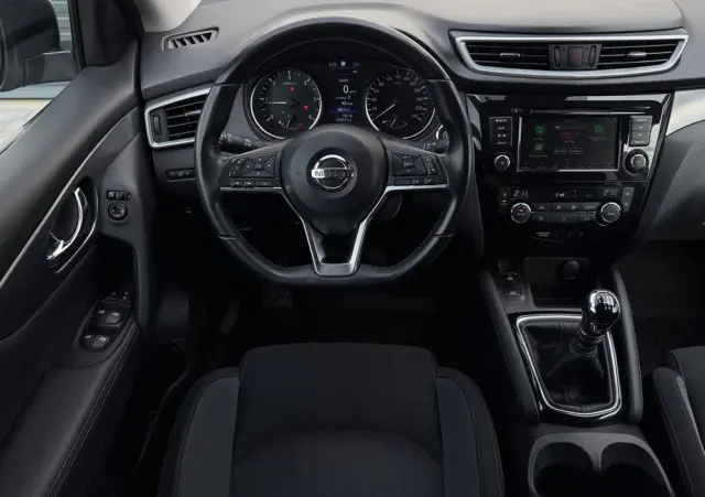 NISSAN Qashqai 1.7 dCi N-CONNECTA