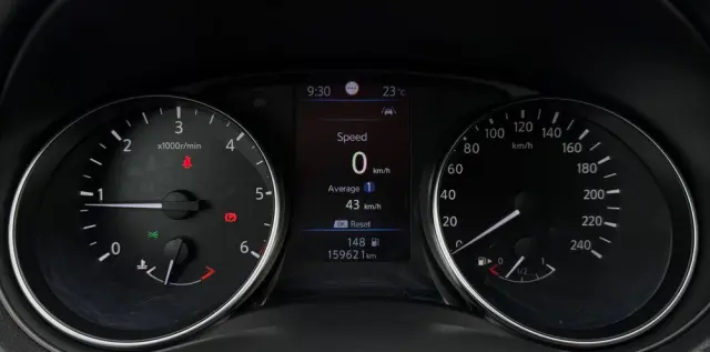 NISSAN Qashqai 1.7 dCi N-CONNECTA