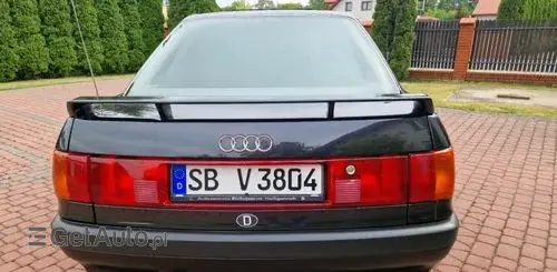 AUDI 80 