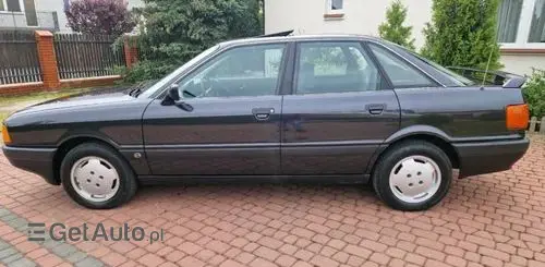 AUDI 80 