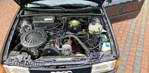 AUDI 80 