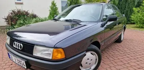 AUDI 80 