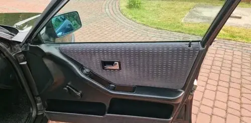 AUDI 80 