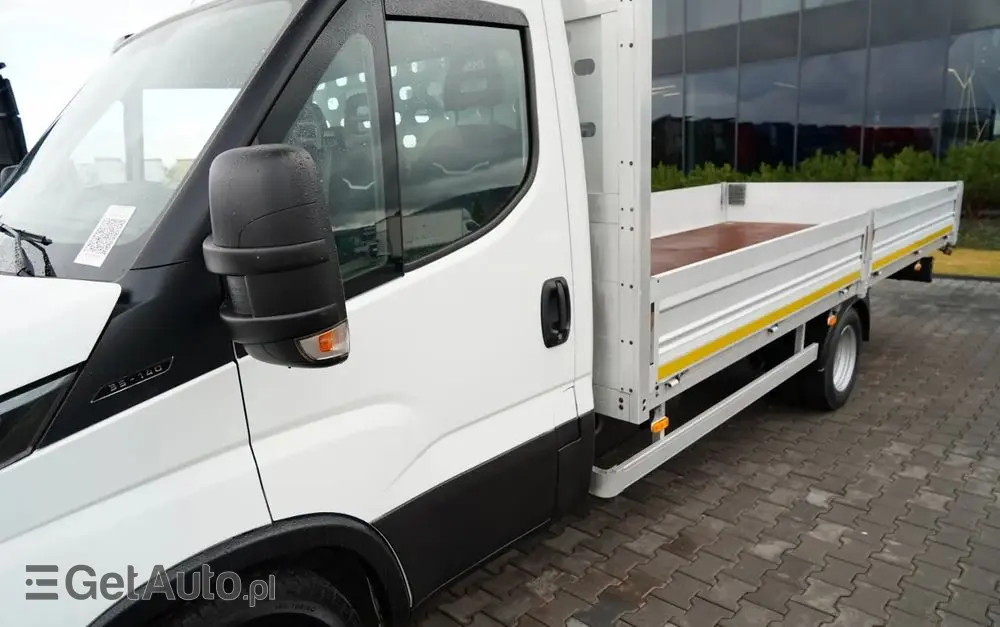 IVECO DAILY  35-140 / SKRZYNIOWY 5m / MANUAL / BLIŹNIAK / 2020 / SPROWADZONY 