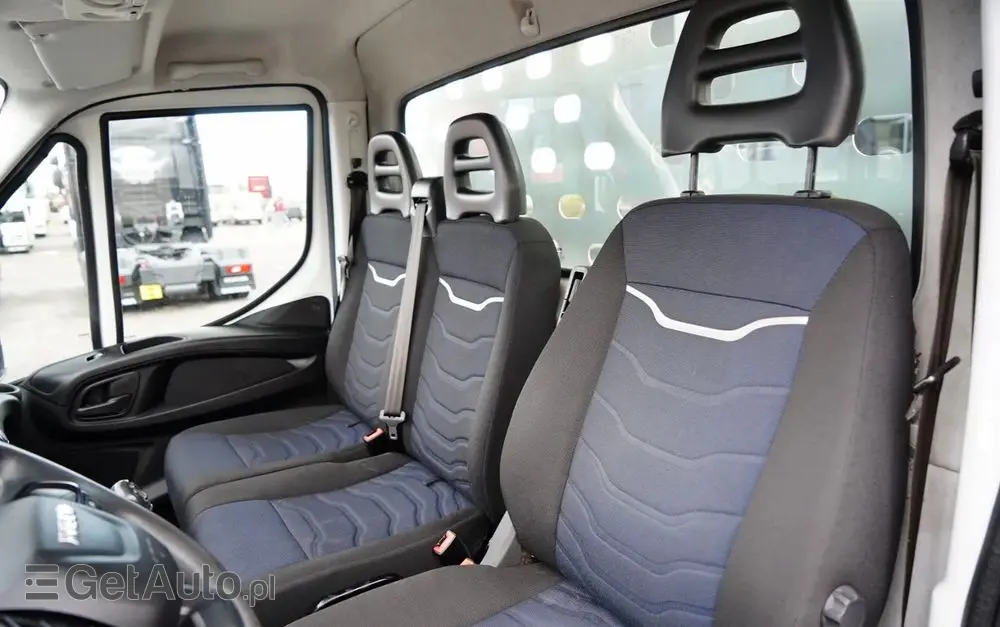 IVECO DAILY  35-140 / SKRZYNIOWY 5m / MANUAL / BLIŹNIAK / 2020 / SPROWADZONY 
