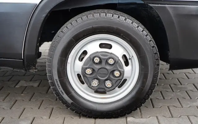 IVECO DAILY  35-140 / SKRZYNIOWY 5m / MANUAL / BLIŹNIAK / 2020 / SPROWADZONY 