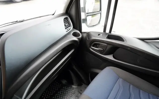 IVECO DAILY  35-140 / SKRZYNIOWY 5m / MANUAL / BLIŹNIAK / 2020 / SPROWADZONY 