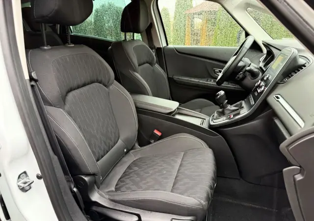 RENAULT Scenic 1.3 TCe Energy Intens