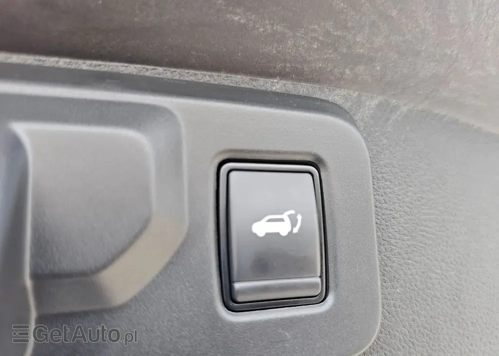 RENAULT Austral 1.3 TCe mHEV Techno
