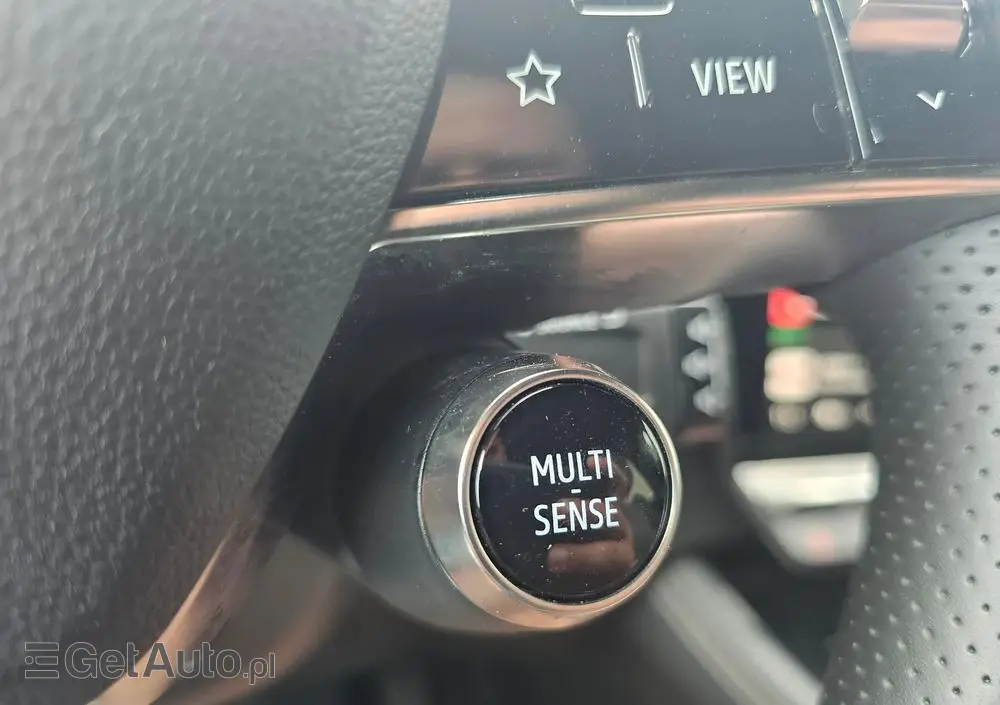 RENAULT Austral 1.3 TCe mHEV Techno