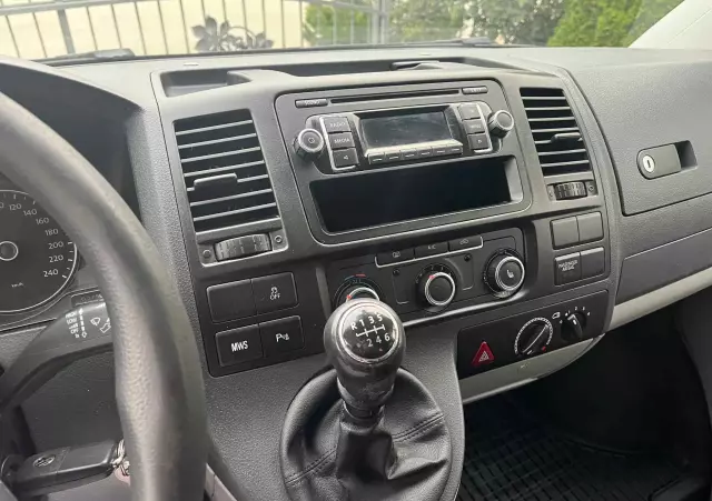 VOLKSWAGEN Transporter T5 BiTDI L2H1 4Motion