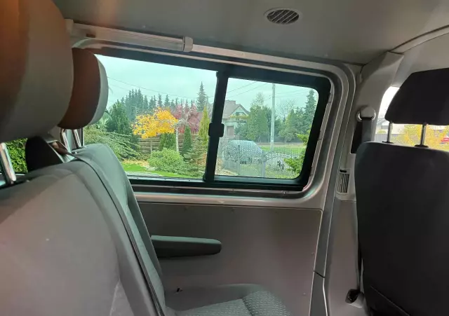 VOLKSWAGEN Transporter T5 BiTDI L2H1 4Motion