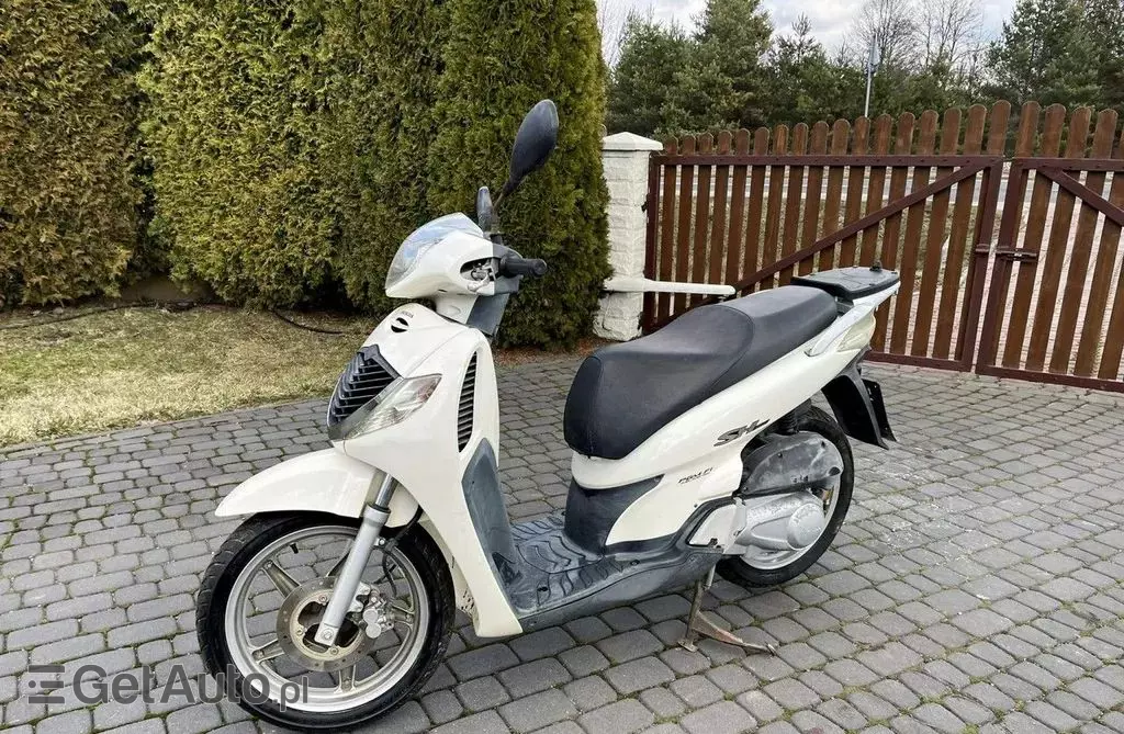 HONDA SH 
