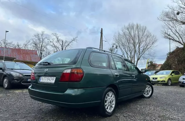 NISSAN Primera 