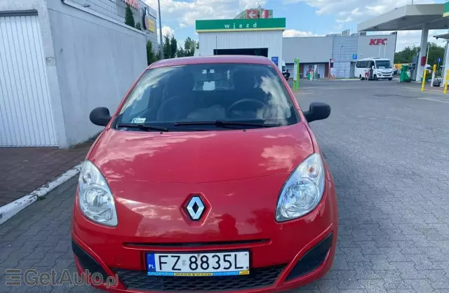 RENAULT Twingo 
