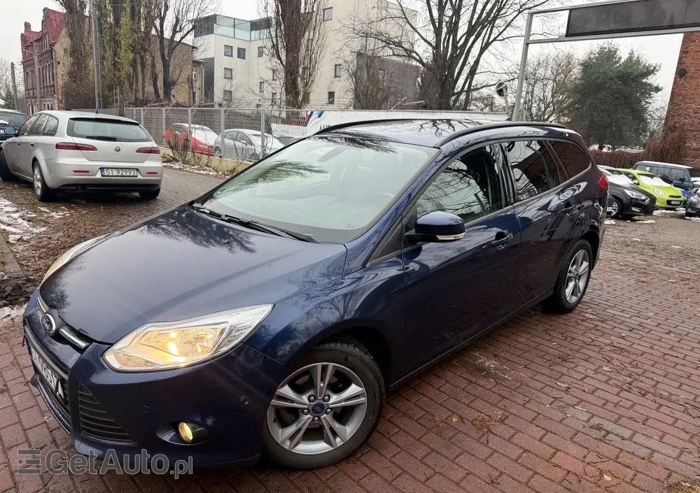 FORD Focus 1.6 TDCi DPF Start-Stopp-System Titanium