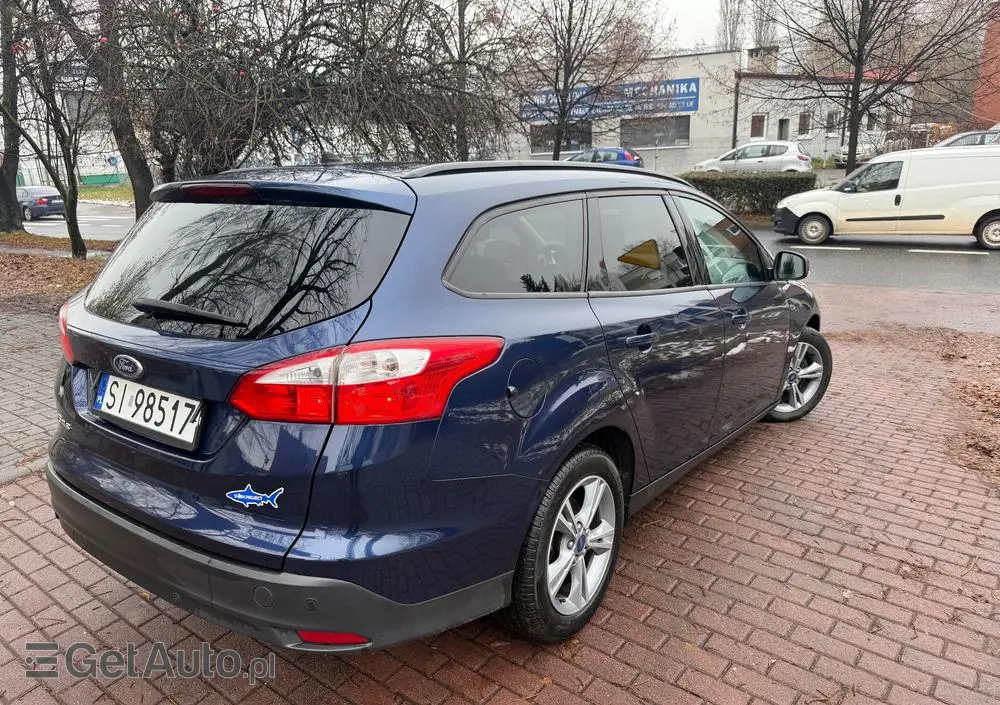 FORD Focus 1.6 TDCi DPF Start-Stopp-System Titanium