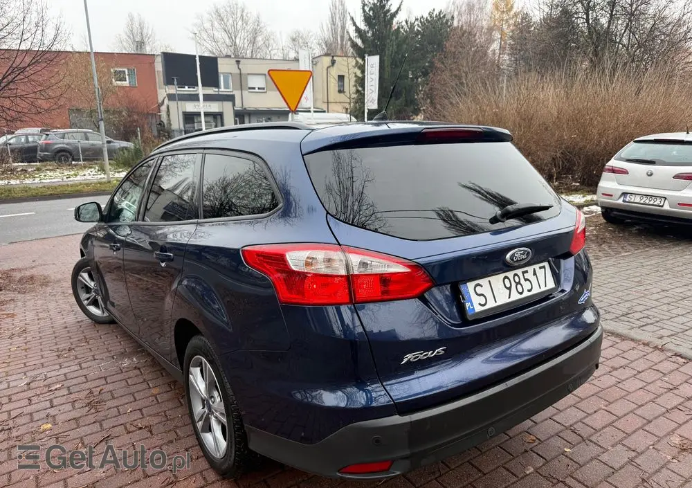 FORD Focus 1.6 TDCi DPF Start-Stopp-System Titanium