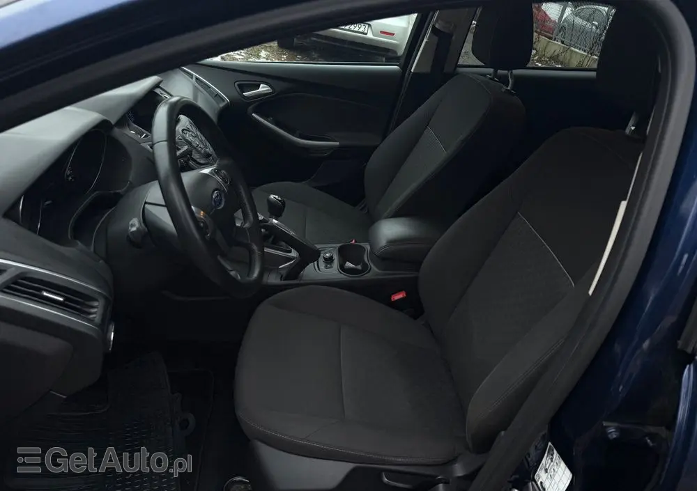 FORD Focus 1.6 TDCi DPF Start-Stopp-System Titanium