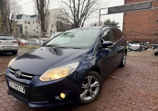 FORD Focus 1.6 TDCi DPF Start-Stopp-System Titanium