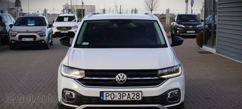 VOLKSWAGEN T-cross 