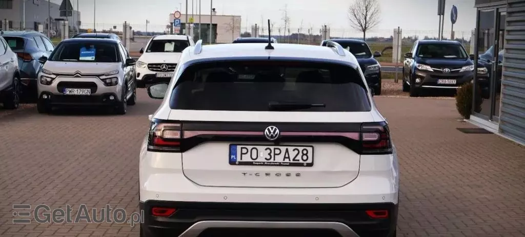 VOLKSWAGEN T-cross 