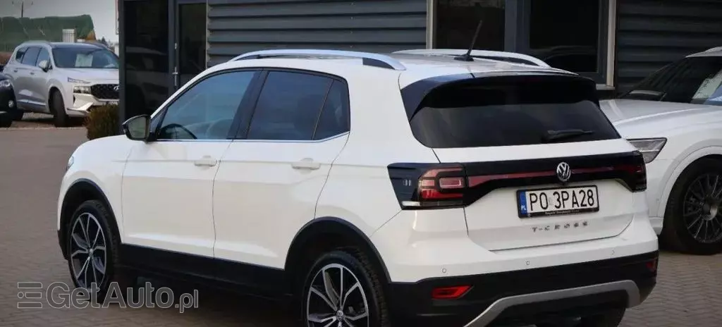 VOLKSWAGEN T-cross 
