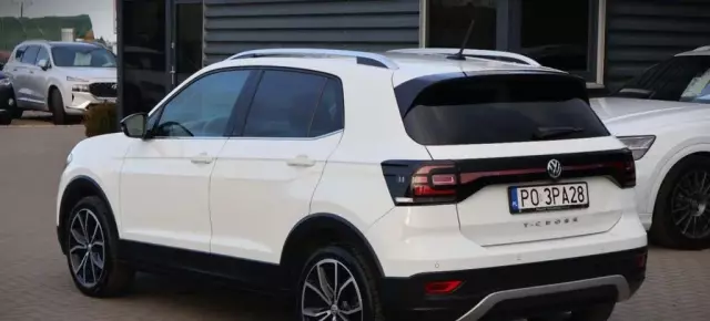 VOLKSWAGEN T-cross 