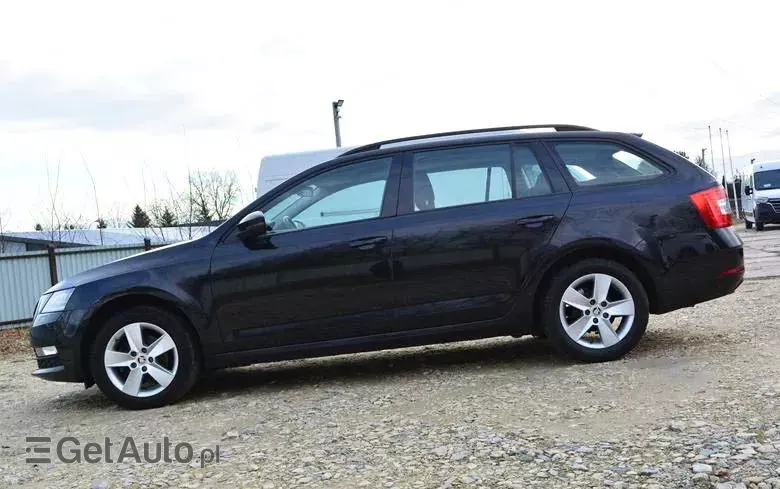 SKODA Octavia 2.0 TDI Ambition DSG