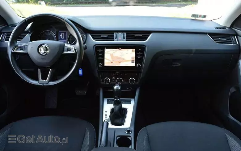 SKODA Octavia 2.0 TDI Ambition DSG